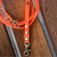 Załaduj obraz do przeglądarki galerii, Smycz przepinana multifunkcyjna z Biothane dla psa, pomarańcz / doggie COOL BURA