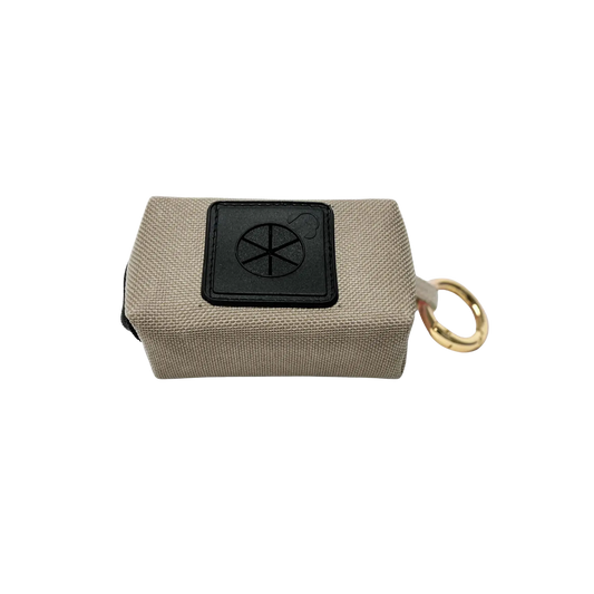 etui na woreczki, khaki / PSIAkość BURA