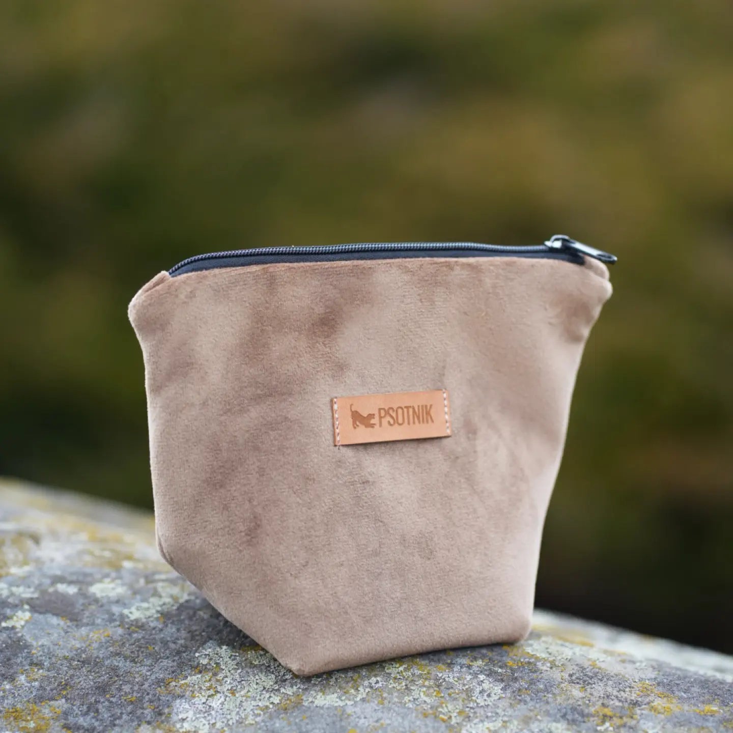 Saszetka na smaczki brąz Psotnik