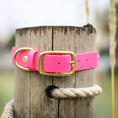 Załaduj obraz do przeglądarki galerii, Obroża na sprzączkę dla psa, różowy / Pies&love BURA
