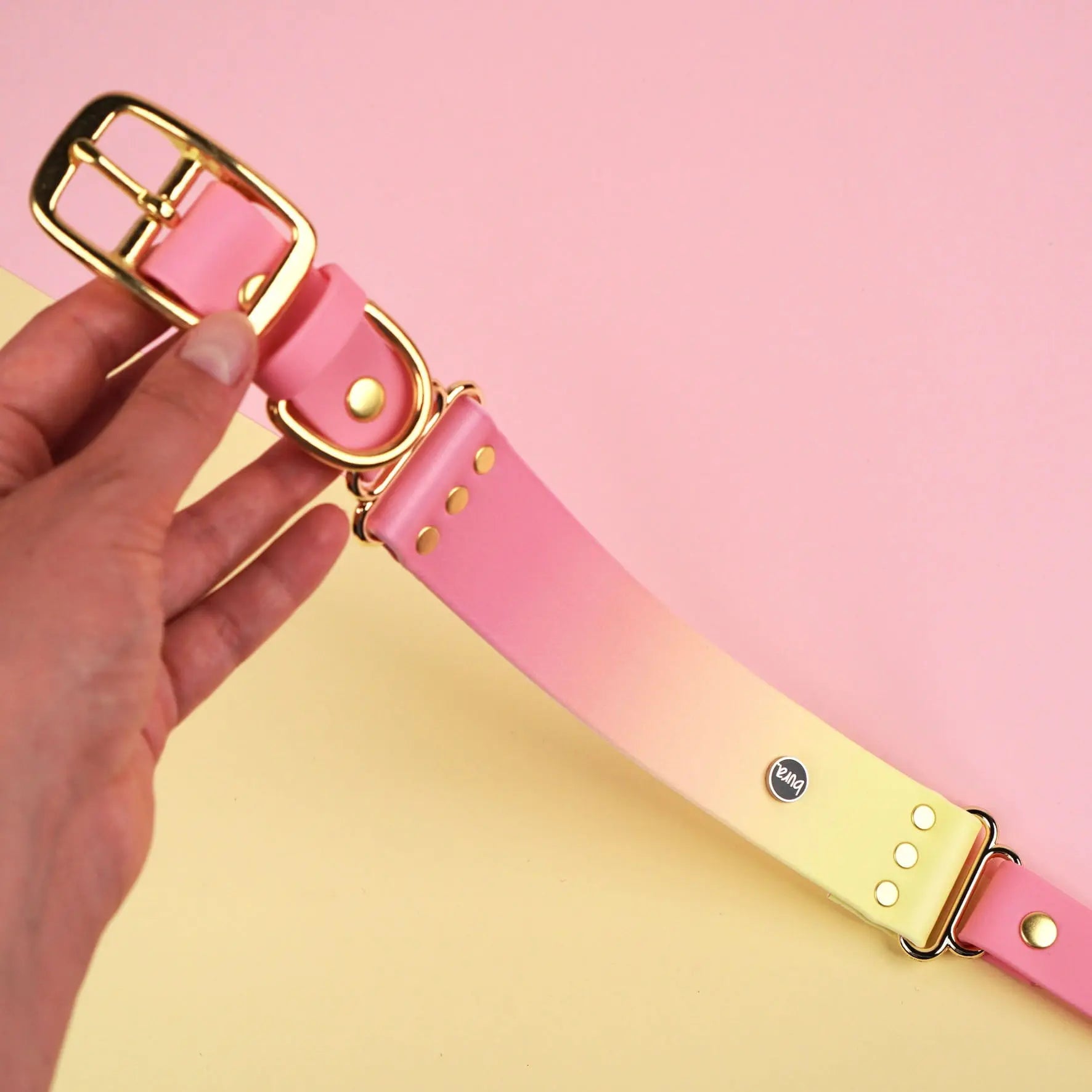 Szeroka obroża na sprzączkę, Pink Malibu BURA