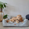 Załaduj obraz do przeglądarki galerii, Legowisko premium dla psa i kota ortopedyczne szare - MILANO GREY DENZOO
