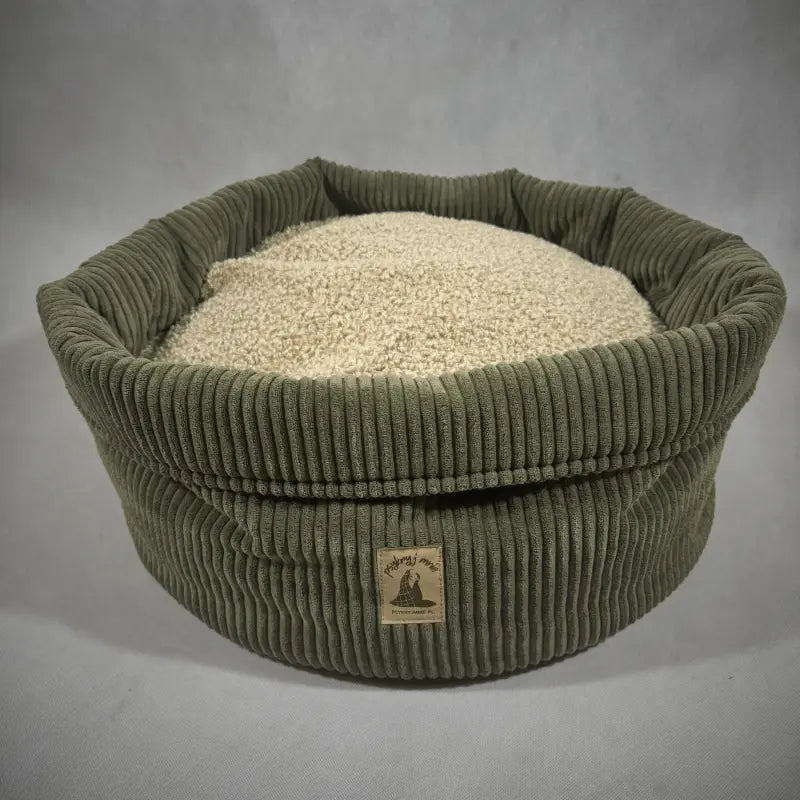 Legowisko w formie kokonu Mori psykryj mnie