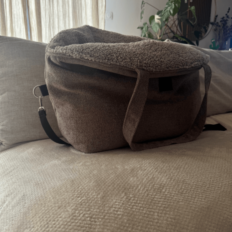 Torba i fotelik do auta dla psa baranek Mania