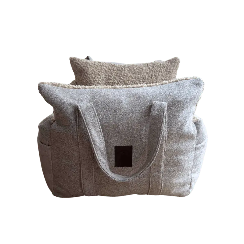 Fotelik do auta z funkcją torby i legowiska baranek Beza psykryj mnie